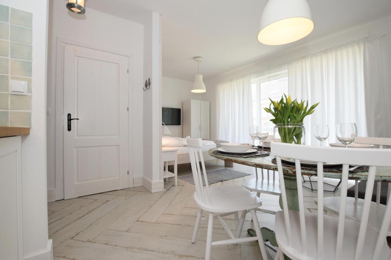 Mietowy Apartament 달로브코 외부 사진